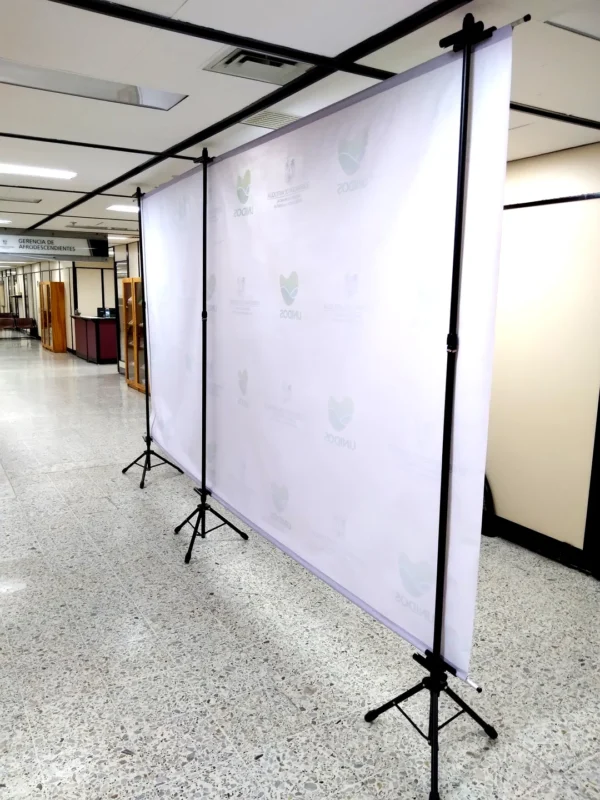 Backing publicitario 168