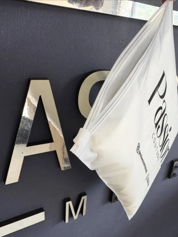 Bolsas plásticas especializadas 96
